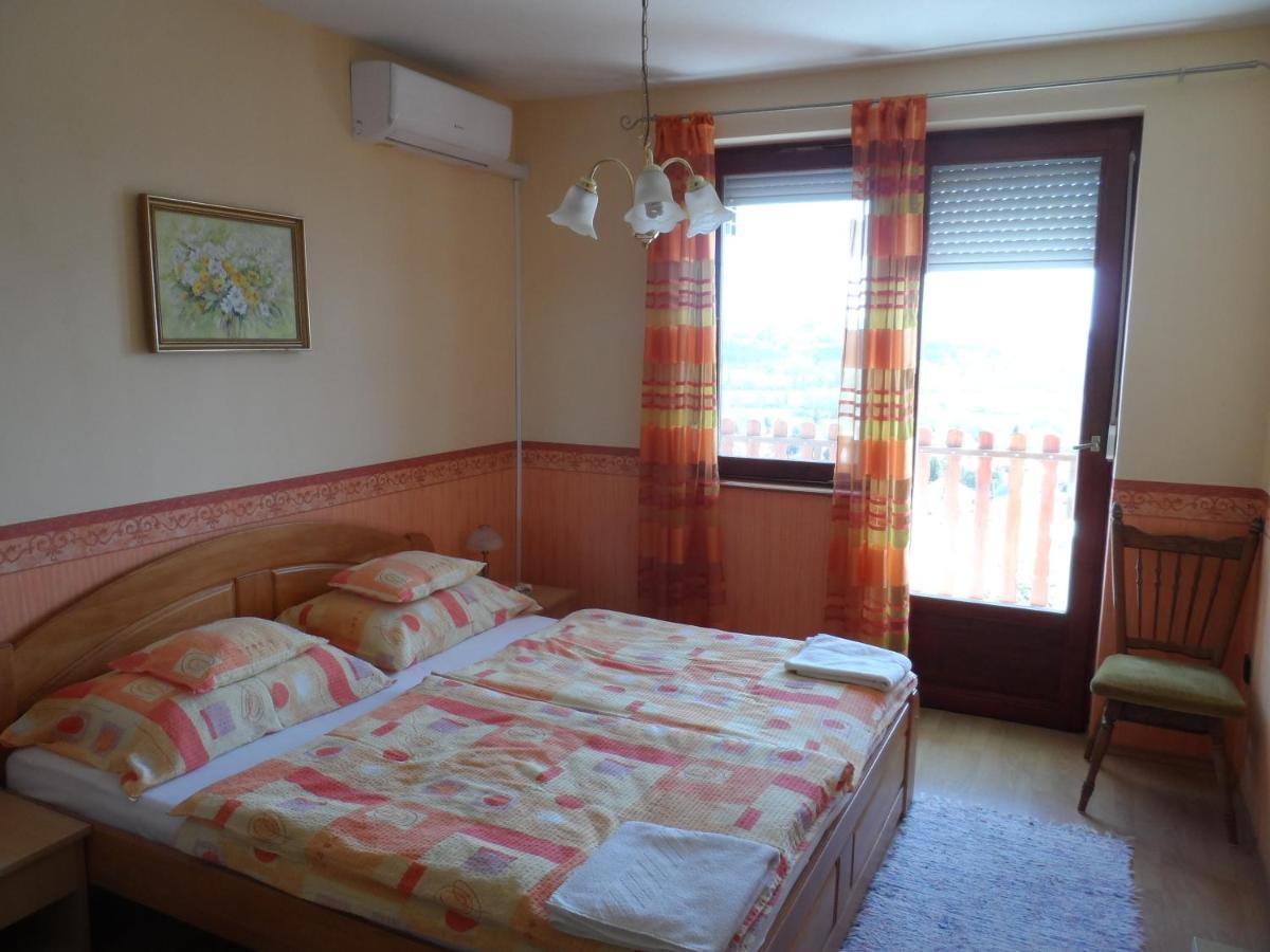 Apartman Berki Heviz Ngoại thất bức ảnh