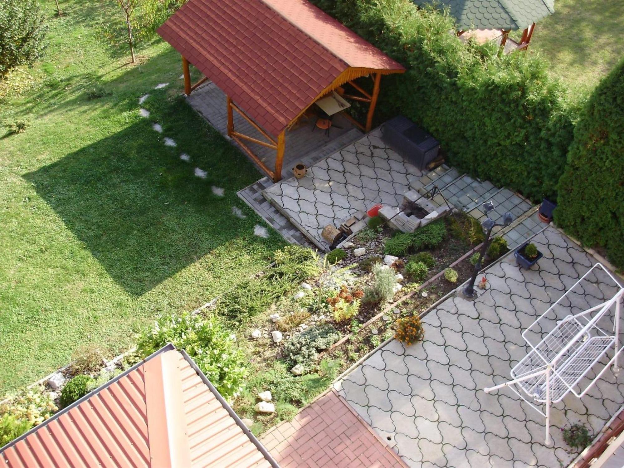 Apartman Berki Heviz Ngoại thất bức ảnh