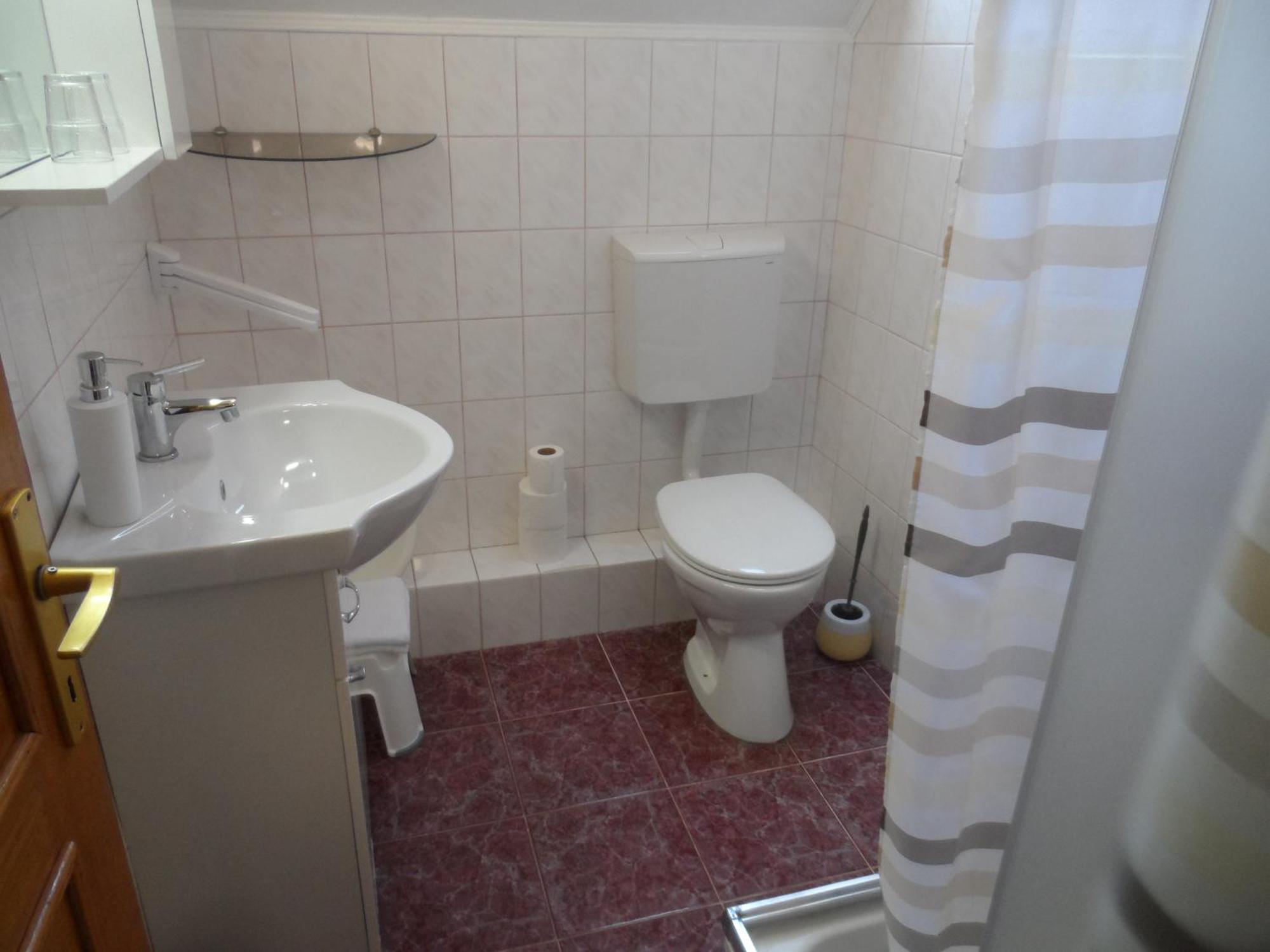 Apartman Berki Heviz Ngoại thất bức ảnh